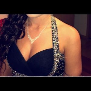 Prom dress / Ball gown